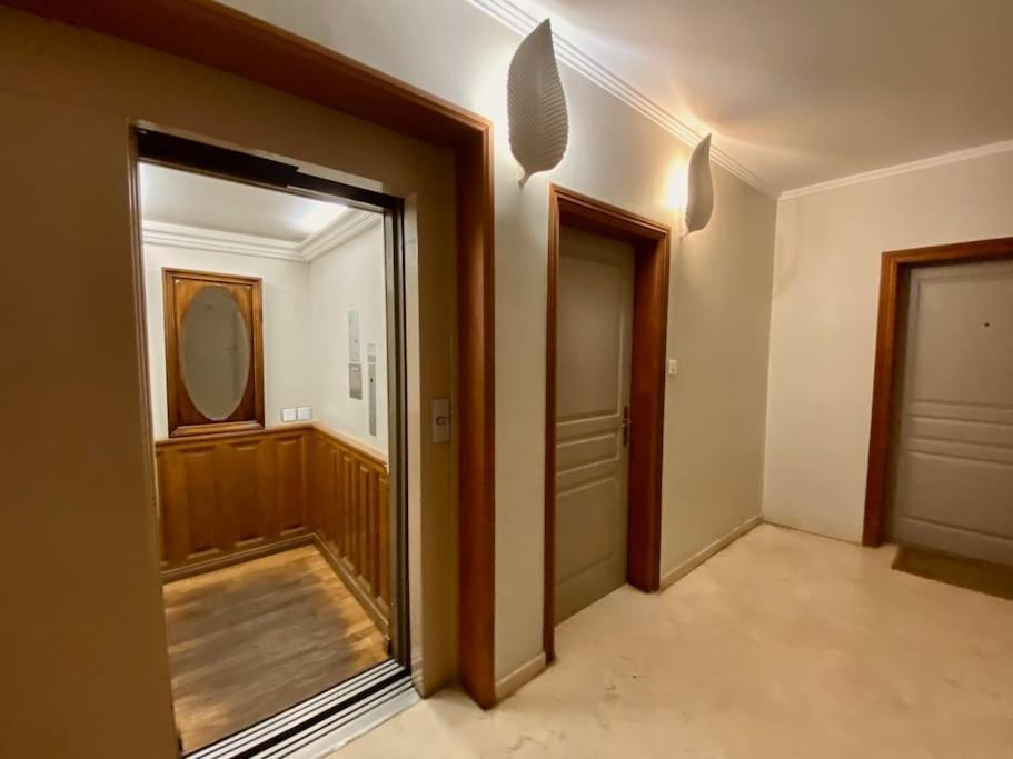 "Georgio" Grand Appartement Traversant Avec Vue Canal Et Parking セット エクステリア 写真
