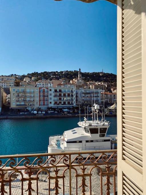 "Georgio" Grand Appartement Traversant Avec Vue Canal Et Parking セット エクステリア 写真