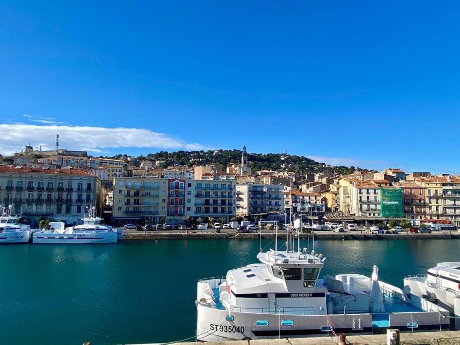 "Georgio" Grand Appartement Traversant Avec Vue Canal Et Parking セット エクステリア 写真